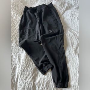 Cherokee allura black petite scrub jogger pants